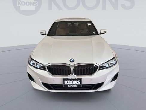 Used 2024 BMW 330i xDrive Sedan w/ Premium Package image 11