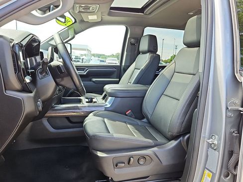 Certified 2025 Chevrolet Silverado 3500 LTZ w/ LTZ Plus Package AWD/4WD image 13