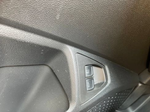 Used 2024 Volkswagen Jetta SE FWD image 23