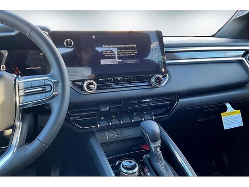 New 2026 GMC Canyon Elevation image 6