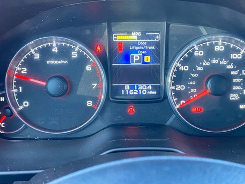 Used 2014 Subaru Outback 2.5i Limited image 9