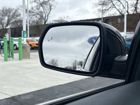 Used 2024 Ford Edge SEL w/ Class II Trailer Tow Package image 32