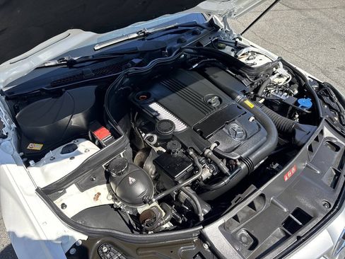 Used 2013 Mercedes-Benz C 250 Coupe image 16