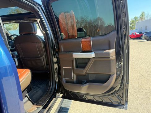 Used 2019 Ford F250 King Ranch w/ King Ranch Ultimate Package AWD/4WD image 32