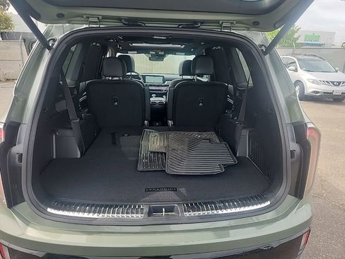 Certified 2025 Kia Telluride SX X-Line image 24
