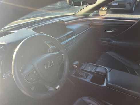 Used 2019 Lexus ES 350 F Sport image 9