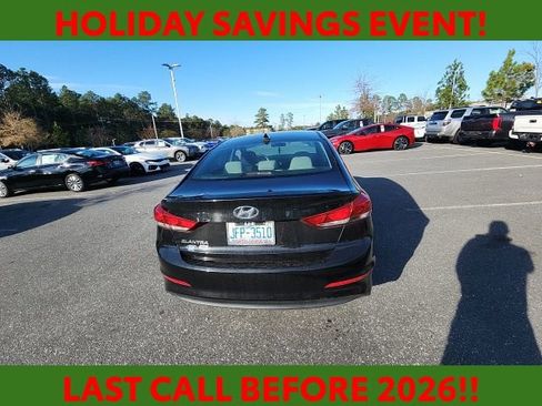 Used 2018 Hyundai Elantra SE w/ SE Connectivity Package 04 image 10