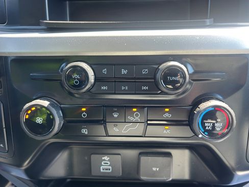 Used 2024 Ford F250 XLT w/ FX4 Off-Road Package AWD/4WD image 16