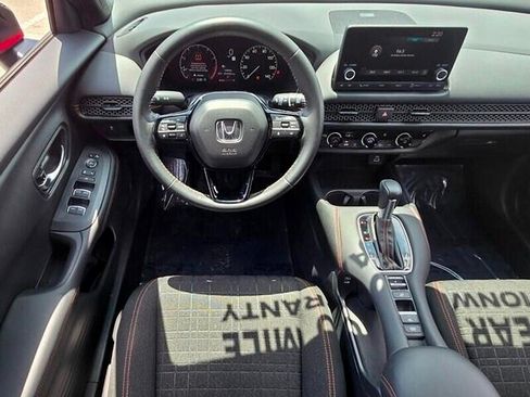 Used 2024 Honda HR-V Sport image 12