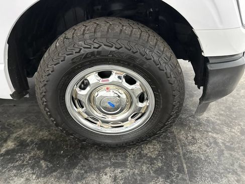 Used 2021 Ford F150 XL w/ Equipment Group 101A High AWD/4WD image 4
