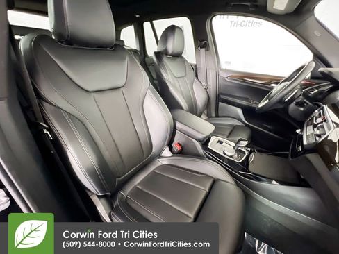Used 2023 BMW X3 xDrive30i image 17