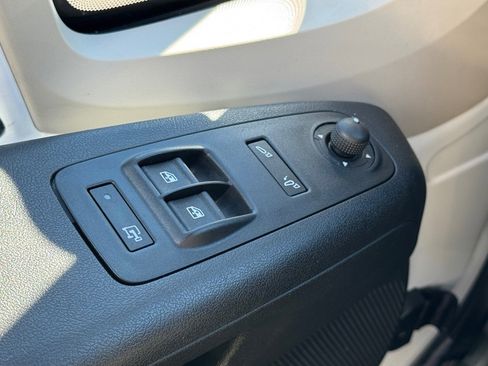 Used 2021 RAM ProMaster 2500 image 26