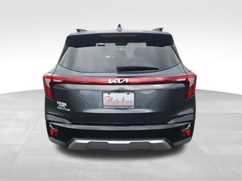 Used 2024 Kia Seltos S image 4