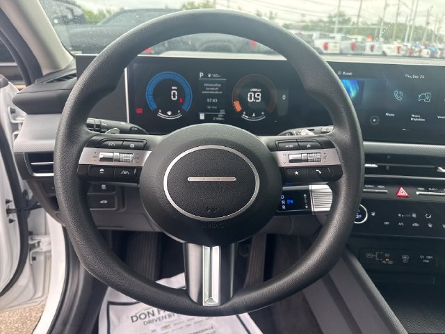 Used 2025 Hyundai Sonata SEL FWD image 16