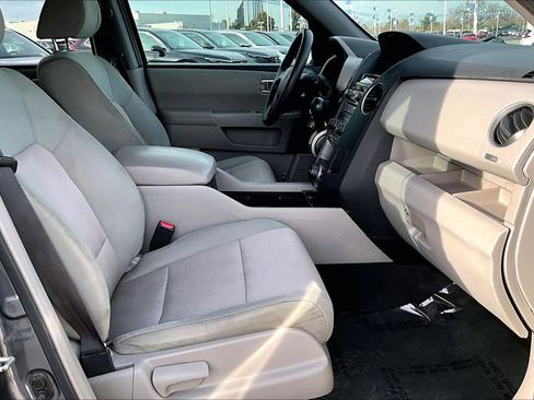 Used 2015 Honda Pilot SE image 8