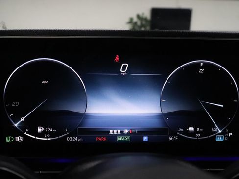 Used 2024 Mercedes-Benz GLE 450e 4MATIC image 36