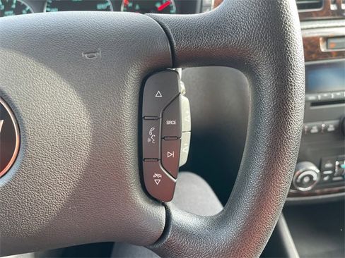 Used 2016 Chevrolet Impala LTZ image 26