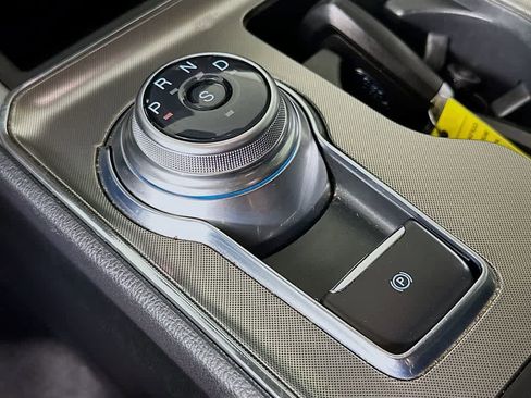 Certified 2022 Ford Edge SEL image 17