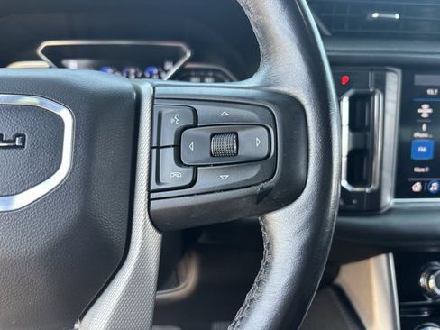 Used 2021 GMC Yukon XL Denali AWD/4WD image 28