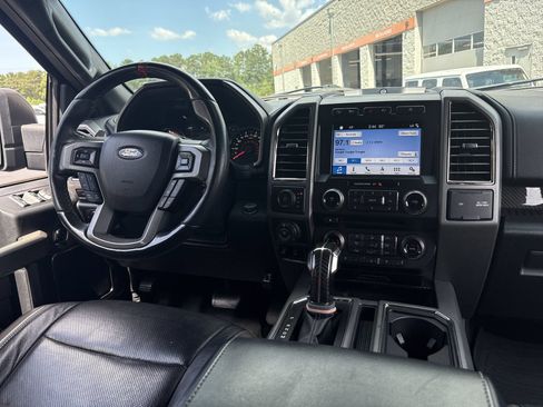 Used 2018 Ford F150 Raptor w/ Equipment Group 802A Luxury AWD/4WD image 3