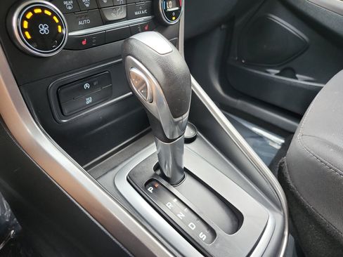 Used 2019 Ford EcoSport SE FWD image 22