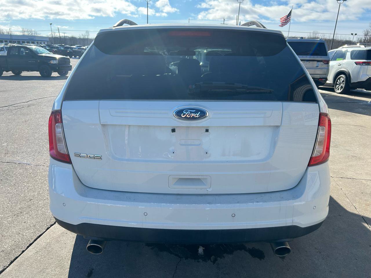 Used 2013 Ford Edge SE FWD image 6
