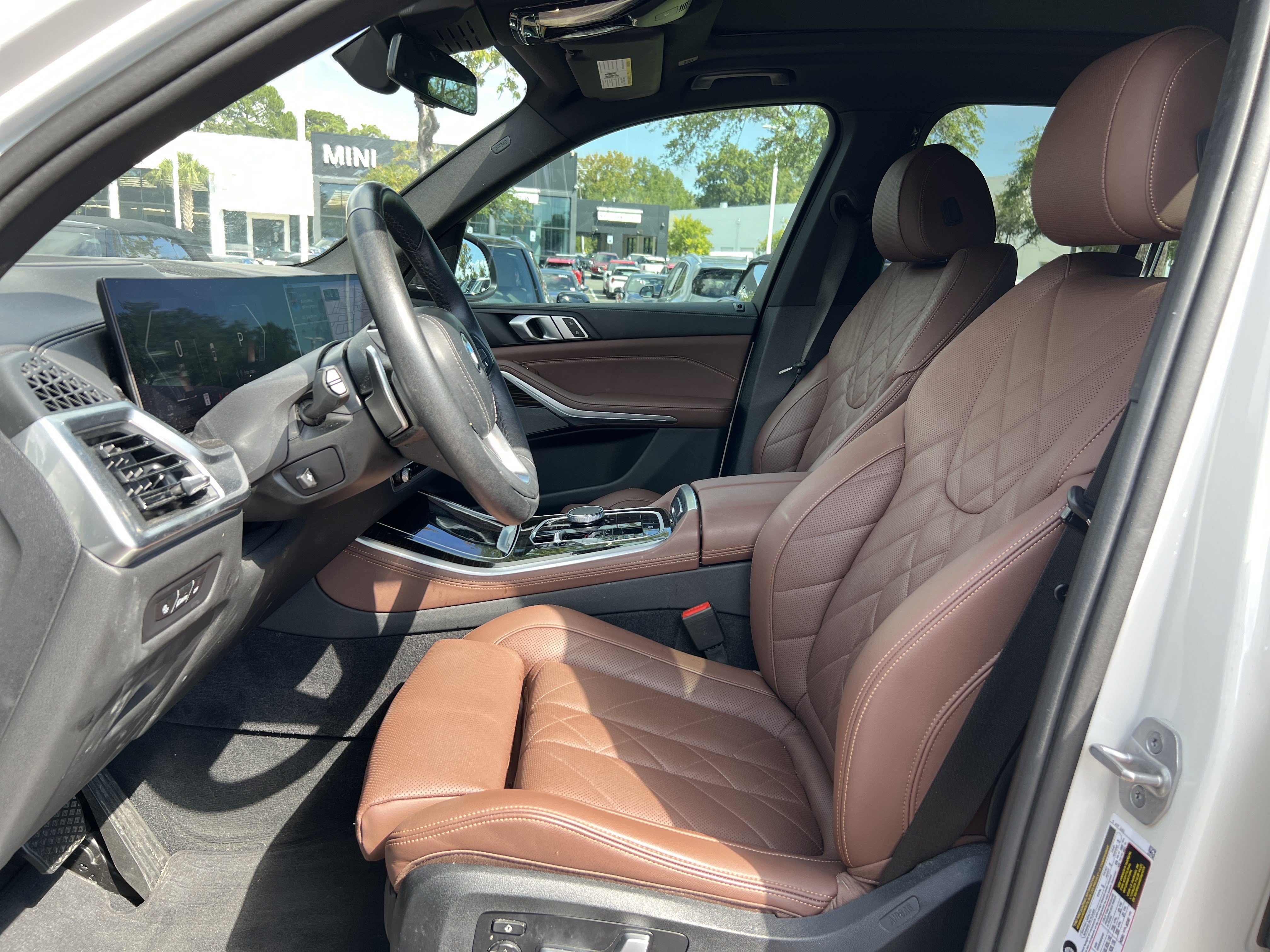 Used 2024 BMW X5 sDrive40i w/ Premium Package RWD image 16