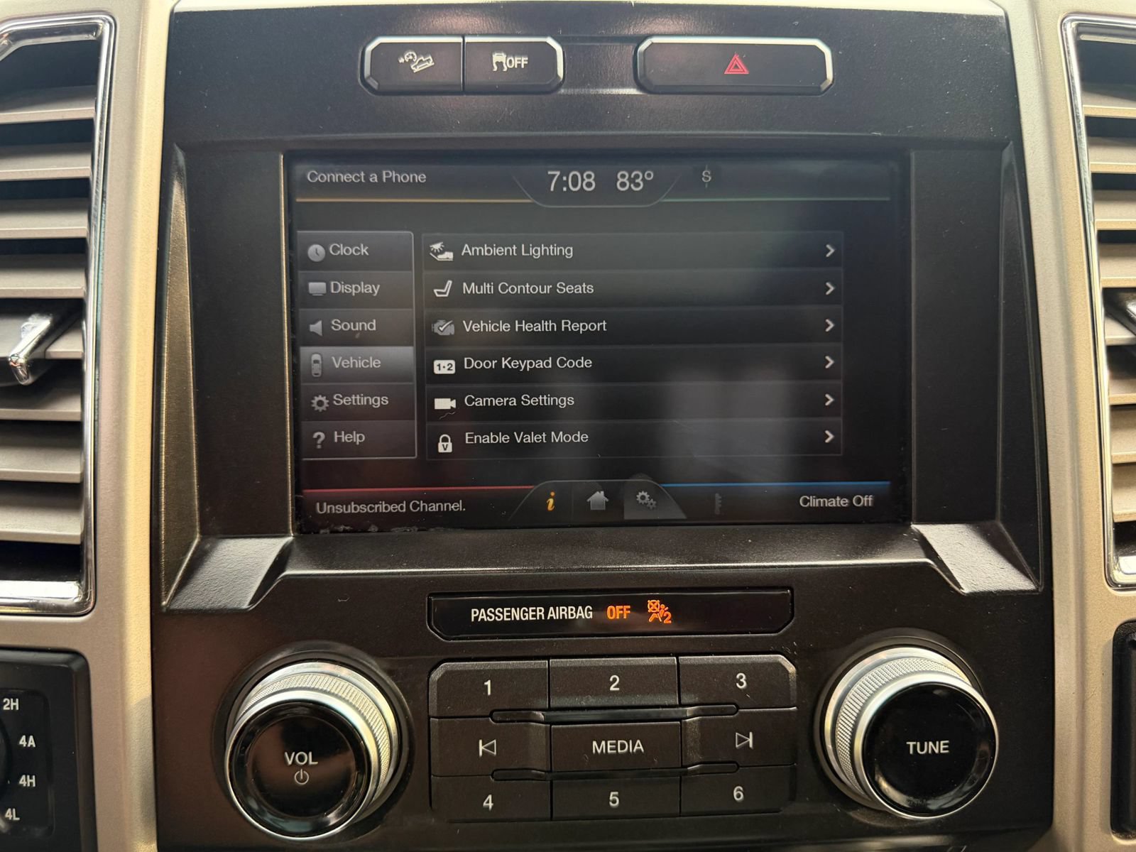 Used 2015 Ford F150 King Ranch w/ Equipment Group 601A Luxury AWD/4WD image 63