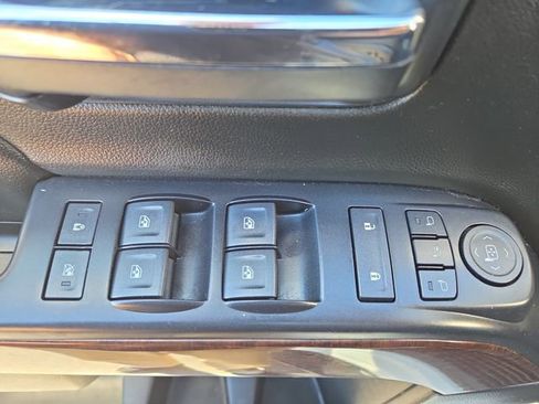 Used 2018 GMC Sierra 1500 SLT image 17