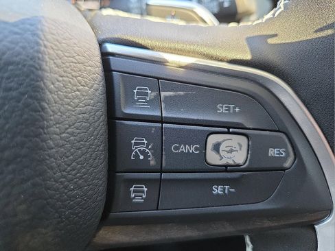 New 2026 Jeep Grand Cherokee L Limited AWD/4WD image 17