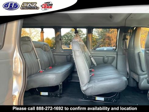 Used 2021 Chevrolet Express 3500 LS image 7