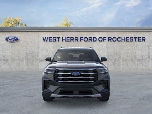 Used 2026 Ford Explorer Active AWD/4WD image 7