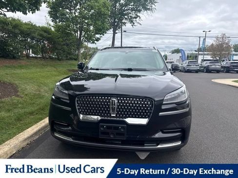 Certified 2024 Lincoln Aviator AWD w/ Premium Package image 2