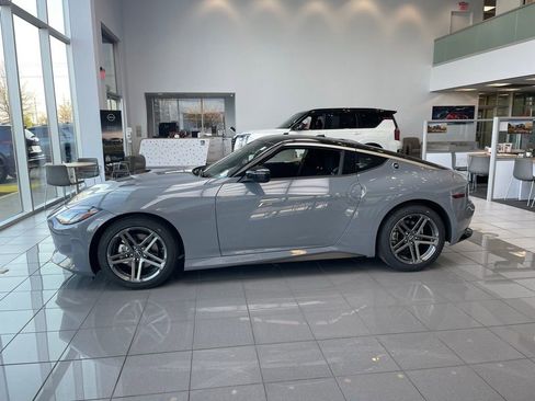 New 2026 Nissan Z Sport w/ Floor Mat Package RWD image 5