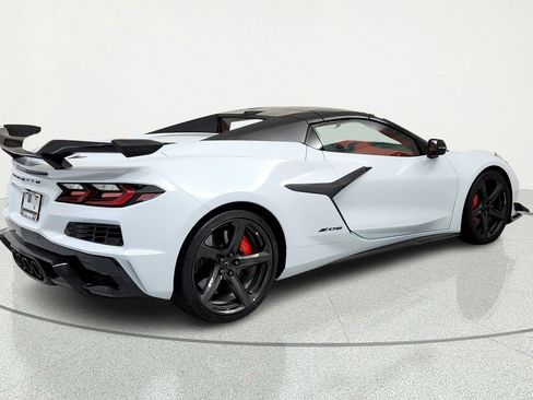 Used 2024 Chevrolet Corvette Z06 w/ Stealth Interior Trim Package RWD image 5