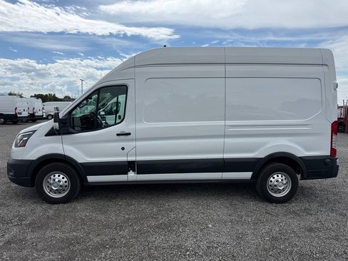 Used 2023 Ford Transit 250 148 High Roof AWD w/ Interior Upgrade Package image 6
