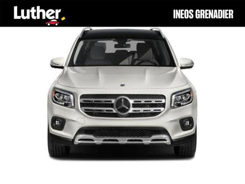 Used 2021 Mercedes-Benz GLB 250 4MATIC image 4