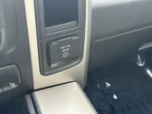 Used 2017 RAM 2500 Big Horn image 27