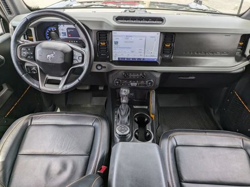 Used 2023 Ford Bronco Badlands AWD/4WD image 16