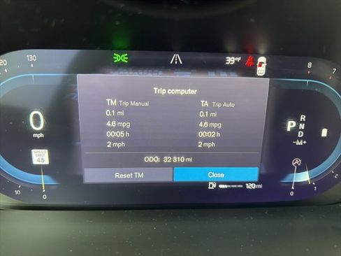 Used 2024 Volvo XC90 B6 Plus w/ Protection Package Premier image 6