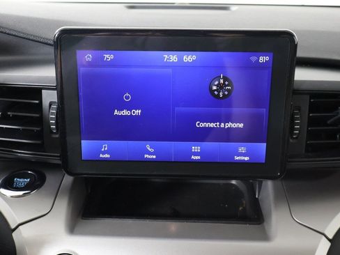 Used 2022 Ford Explorer XLT image 44