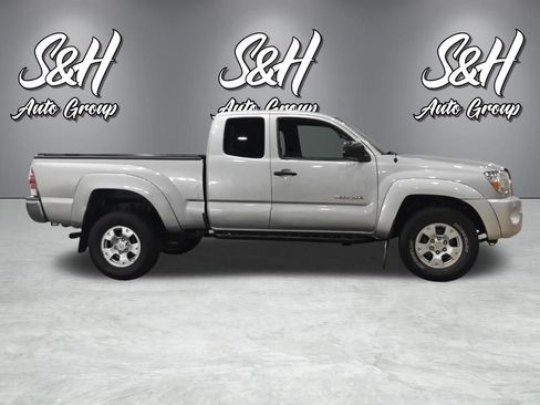 Used 2011 Toyota Tacoma 4x4 Access Cab w/ SR5 Pkg #2 image 20