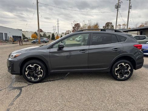 Used 2021 Subaru Crosstrek 2.5i Limited w/ Moonroof Package 2 image 5
