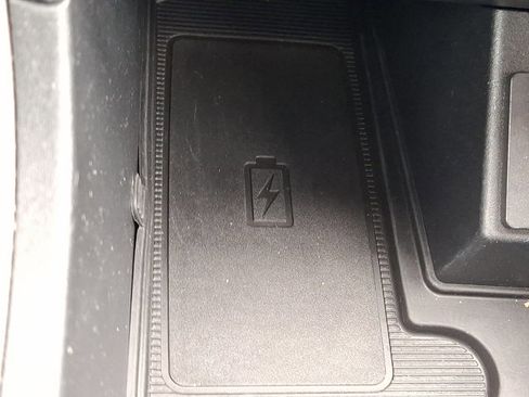 Used 2021 Ford Edge SEL w/ Convenience Package image 26