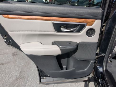Used 2022 Honda CR-V Touring image 32