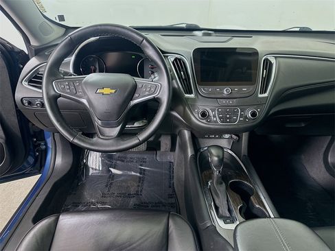 Used 2024 Chevrolet Malibu LT image 17