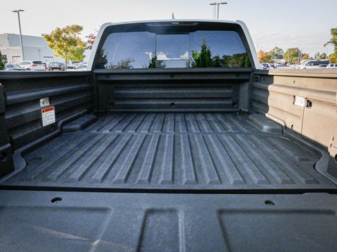 Certified 2024 Honda Ridgeline RTL image 31