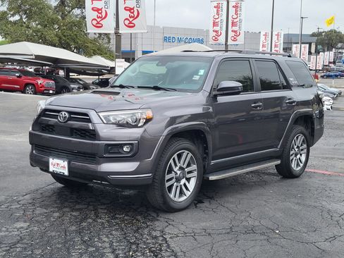 Used 2023 Toyota 4Runner TRD Sport AWD/4WD image 8