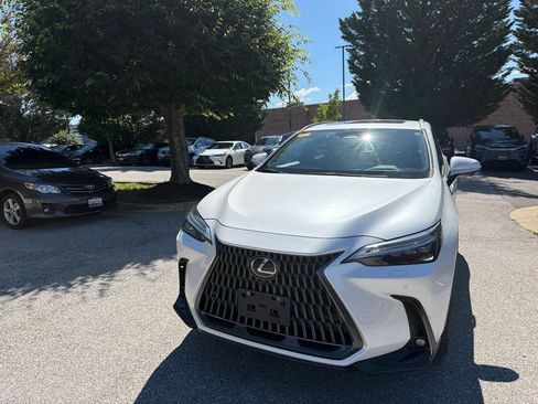 Certified 2024 Lexus NX 350 AWD w/ Vision Package image 2