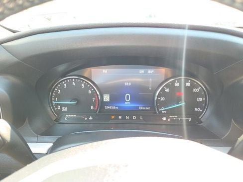 Used 2022 Ford Explorer XLT w/ Equipment Group 202A AWD/4WD image 17